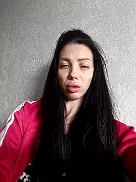 Snapshot of Princessa99885 chatting on November 10, 2025, 8:41 am Princessa99885 online show from November 10, 2025, 8:41 am