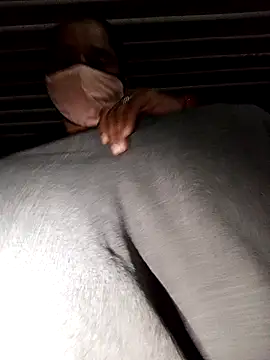 Snapshot of MISS_LOVE_001 chatting on October 16, 2025, 4:04 pm MISS LOVE 001 online show from October 16, 2025, 4:04 pm