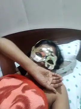 Snapshot of Radhika_01 chatting on November 15, 2025, 5:50 pm Radhika 01 online show from November 15, 2025, 5:50 pm