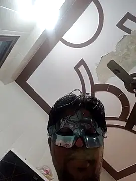 Snapshot of Radhika_01 chatting on November 1, 2025, 4:19 am Radhika 01 online show from November 1, 2025, 4:19 am