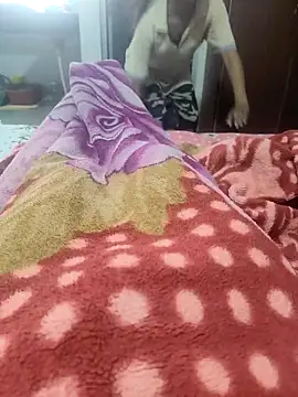 Snapshot of Radhika_01 chatting on November 20, 2025, 3:07 am Radhika 01 online show from November 20, 2025, 3:07 am