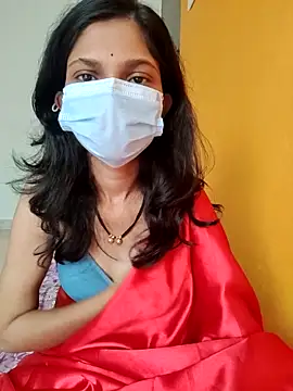 Snapshot of Shivani2002 chatting on November 25, 2025, 1:39 am Shivani2002 online show from November 25, 2025, 1:39 am