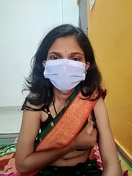 Snapshot of Shivani2002 chatting on November 21, 2025, 5:34 pm Shivani2002 online show from November 21, 2025, 5:34 pm