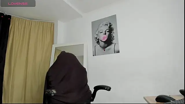 ebony rock online show from October 24, 2025, 6:23 am