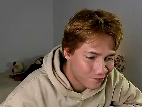 Snapshot of ConnieVarela chatting on December 15, 2025, 2:17 am ConnieVarela online show from December 15, 2025, 2:17 am