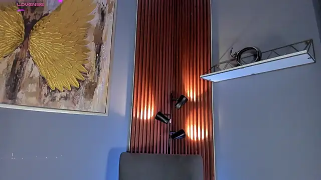 Snapshot of cinnia_ chatting on March 16, 2026, 11:14 am cinnia online show from March 16, 2026, 11:14 am