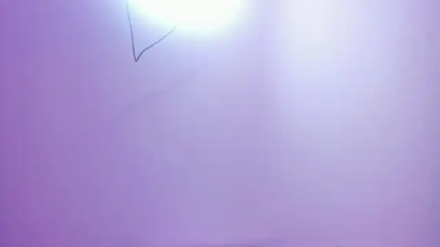 Snapshot of cinnia_ chatting on March 5, 2026, 11:07 am cinnia online show from March 5, 2026, 11:07 am