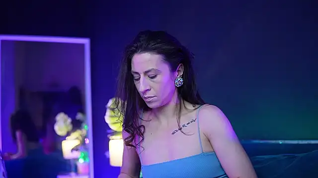 Snapshot of RubyRosa chatting on November 15, 2025, 10:47 pm RubyRosa online show from November 15, 2025, 10:47 pm