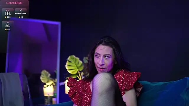 Snapshot of RubyRosa chatting on October 21, 2025, 10:31 pm RubyRosa online show from October 21, 2025, 10:31 pm