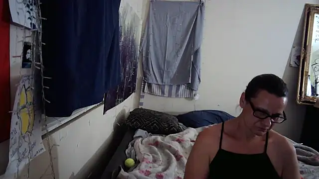 Snapshot of PremiumKitty chatting on March 16, 2026, 4:09 am PremiumKitty online show from March 16, 2026, 4:09 am