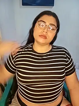 Snapshot of Diamily chatting on February 21, 2026, 7:16 pm Diamily online show from February 21, 2026, 7:16 pm