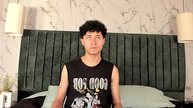 NoahDupont online show from September 21, 2025, 8:03 pm