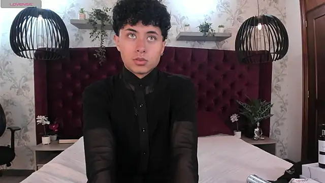NoahDupont online show from September 15, 2025, 7:58 pm