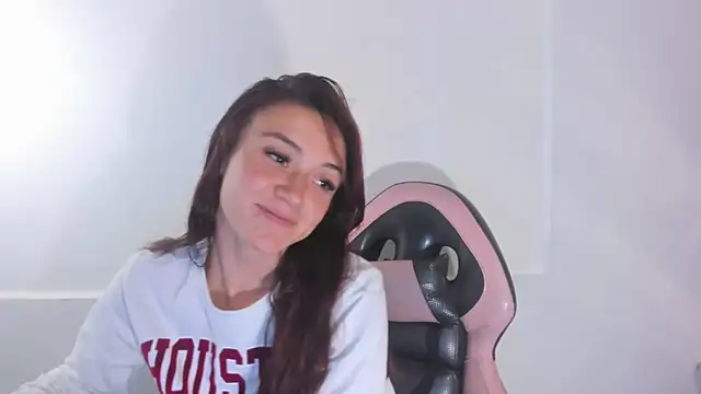 Snapshot of Amy_Kobold3 chatting on November 15, 2025, 11:09 pm Amy Kobold3 online show from November 15, 2025, 11:09 pm