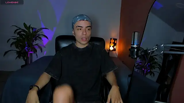 Snapshot of obzidyan chatting on October 22, 2025, 10:19 pm obzidyan online show from October 22, 2025, 10:19 pm