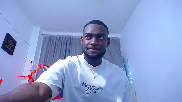 eebony stallion online show from October 30, 2025, 2:54 am