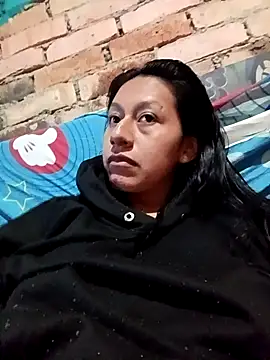 Snapshot of LUNAROSE_SEX chatting on October 12, 2025, 8:43 pm LUNAROSE SEX online show from October 12, 2025, 8:43 pm