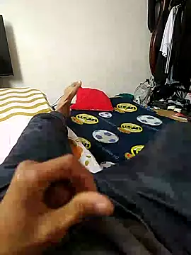Snapshot of SUPERLUISKA__ chatting on September 17, 2025, 6:43 pm SUPERLUISKA online show from September 17, 2025, 6:43 pm