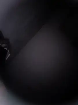 Snapshot of reisloko chatting on December 4, 2025, 1:37 am reisloko online show from December 4, 2025, 1:37 am