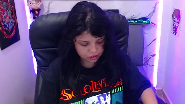 minnie cake online show from November 25, 2025, 8:09 pm