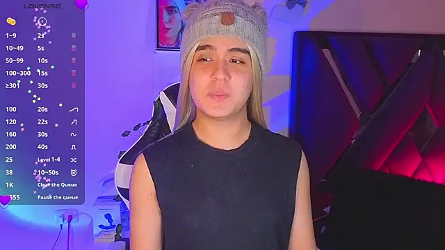 Snapshot of derek_greyy_ chatting on November 12, 2025, 6:34 pm derek greyy online show from November 12, 2025, 6:34 pm