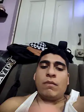 Snapshot of Rtmh1250 chatting on October 23, 2025, 2:32 am Rtmh1250 online show from October 23, 2025, 2:32 am