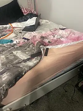 Snapshot of ToyBox96 chatting on November 23, 2025, 7:29 am ToyBox96 online show from November 23, 2025, 7:29 am