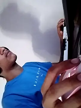 Snapshot of kjohn20 chatting on November 8, 2025, 8:51 am kjohn20 online show from November 8, 2025, 8:51 am