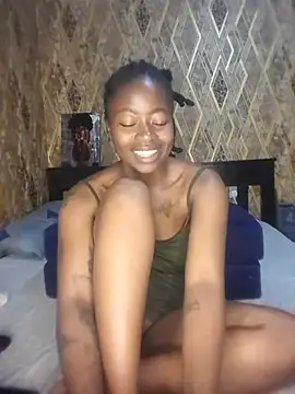 Snapshot of naked__ chatting on October 21, 2025, 4:12 am naked online show from October 21, 2025, 4:12 am