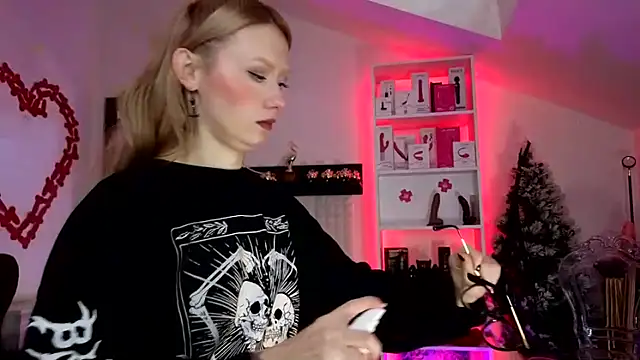 kulteacher online show from November 5, 2025, 9:01 am