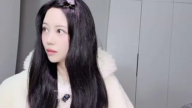 Amy-i online show from February 22, 2026, 6:31 pm