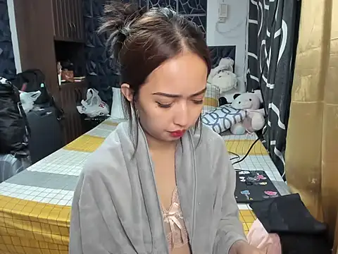 Snapshot of Soft_Angel8 chatting on November 8, 2025, 4:32 pm Soft Angel8 online show from November 8, 2025, 4:32 pm