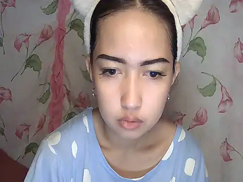 Snapshot of Soft_Angel8 chatting on July 4, 2026, 6:09 am Soft Angel8 online show from July 4, 2026, 6:09 am