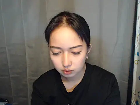 Soft Angel8 online show from April 22, 2026, 4:41 am