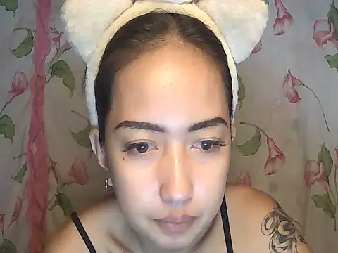 Snapshot of Soft_Angel8 chatting on August 3, 2026, 12:44 pm Soft Angel8 online show from August 3, 2026, 12:44 pm