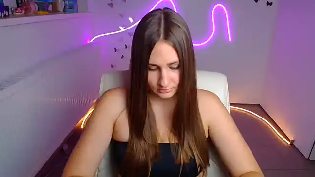 Snapshot of Stefanie_Sweet chatting on August 6, 2026, 6:03 pm Stefanie Sweet online show from August 6, 2026, 6:03 pm