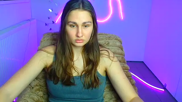 Snapshot of Stefanie_Sweet chatting on March 19, 2026, 12:38 pm Stefanie Sweet online show from March 19, 2026, 12:38 pm