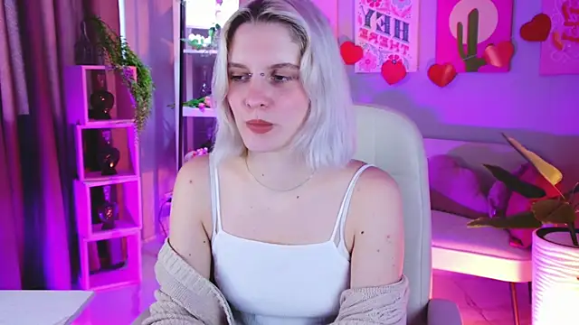 Snapshot of BethanyCloud chatting on March 16, 2026, 5:44 am BethanyCloud online show from March 16, 2026, 5:44 am