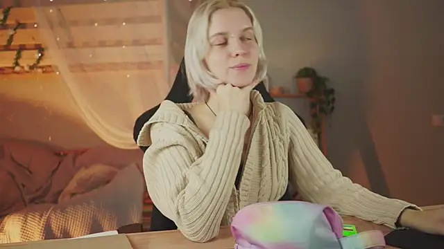 BethanyCloud online show from November 26, 2025, 5:29 am