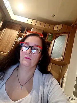 Snapshot of Amandda_ chatting on October 24, 2025, 4:39 pm Amandda online show from October 24, 2025, 4:39 pm