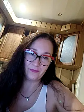 Snapshot of Amandda_ chatting on October 18, 2025, 7:05 pm Amandda online show from October 18, 2025, 7:05 pm