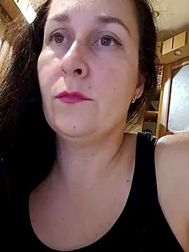 Snapshot of Amandda_ chatting on October 14, 2025, 6:30 pm Amandda online show from October 14, 2025, 6:30 pm