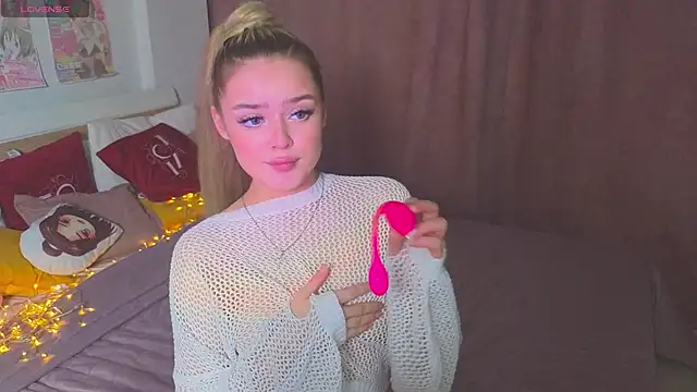 Snapshot of Relax_Time_ chatting on February 27, 2026, 5:57 pm Relax Time online show from February 27, 2026, 5:57 pm