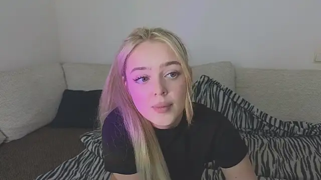 Snapshot of Relax_Time_ chatting on March 19, 2026, 3:45 pm Relax Time online show from March 19, 2026, 3:45 pm