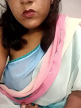 Cute mikii online show from November 9, 2025, 10:52 am