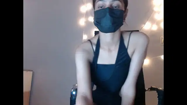 Snapshot of _kamyaa09 chatting on November 24, 2025, 8:58 am kamyaa09 online show from November 24, 2025, 8:58 am