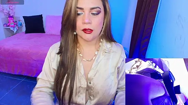 Paulina-Becerraa online show from March 4, 2026, 2:41 am