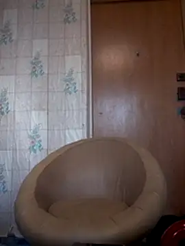 Snapshot of Tupo070481 chatting on October 19, 2025, 8:39 am Tupo070481 online show from October 19, 2025, 8:39 am