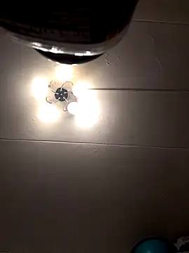 Snapshot of Tupo070481 chatting on October 10, 2025, 5:47 pm Tupo070481 online show from October 10, 2025, 5:47 pm