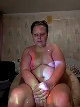 Snapshot of Tupo070481 chatting on November 6, 2025, 3:49 pm Tupo070481 online show from November 6, 2025, 3:49 pm